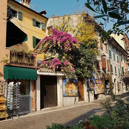 Dimora Madon Nina - Posizione Tranquilla A